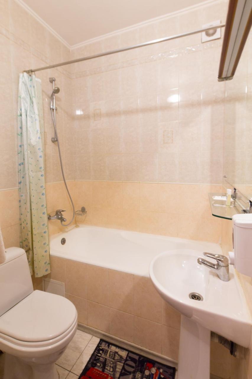 Zhayvir Hotell Kiev Exteriör bild