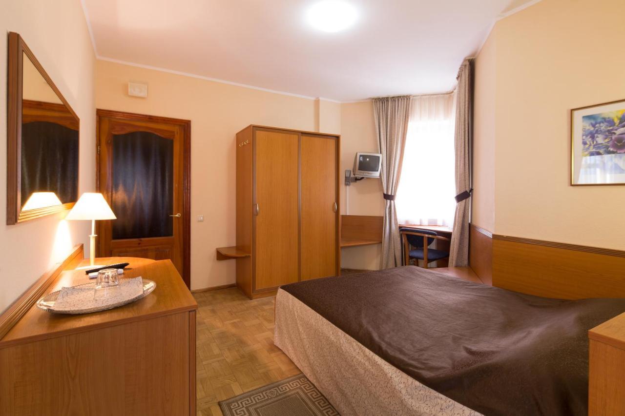 Zhayvir Hotell Kiev Exteriör bild